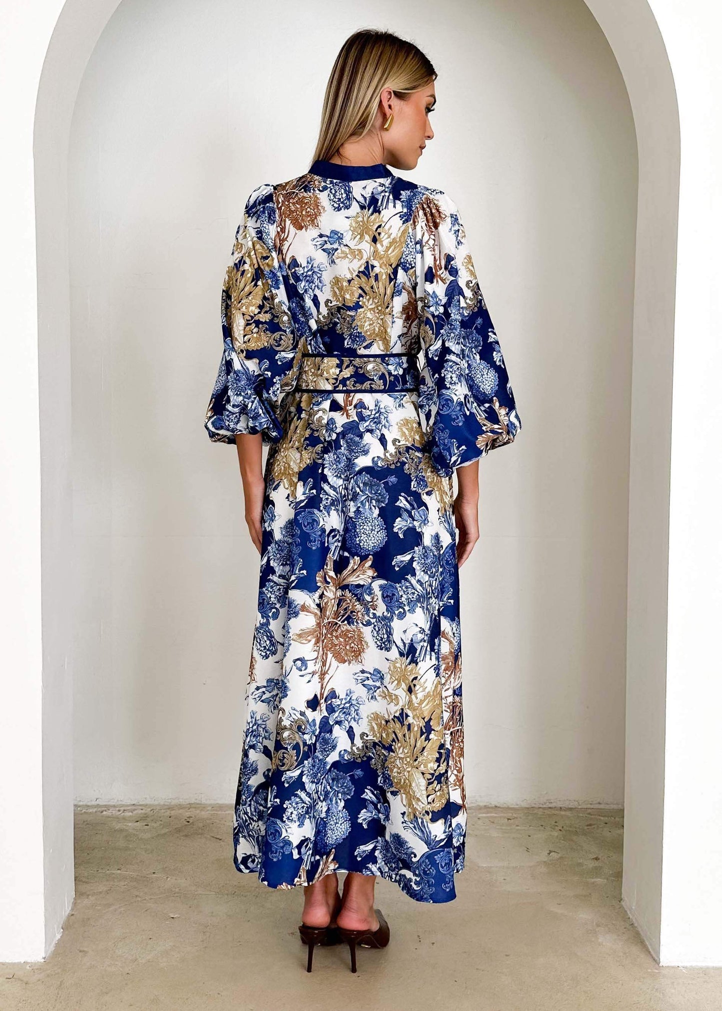 Elegant Floral Print V-Neck Long Sleeve Maxi Dress