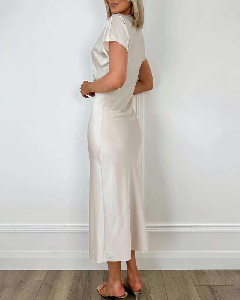 White Plain Round Neck Maxi Dress