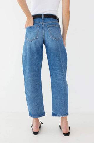 Solid Color Straight Casual Jeans