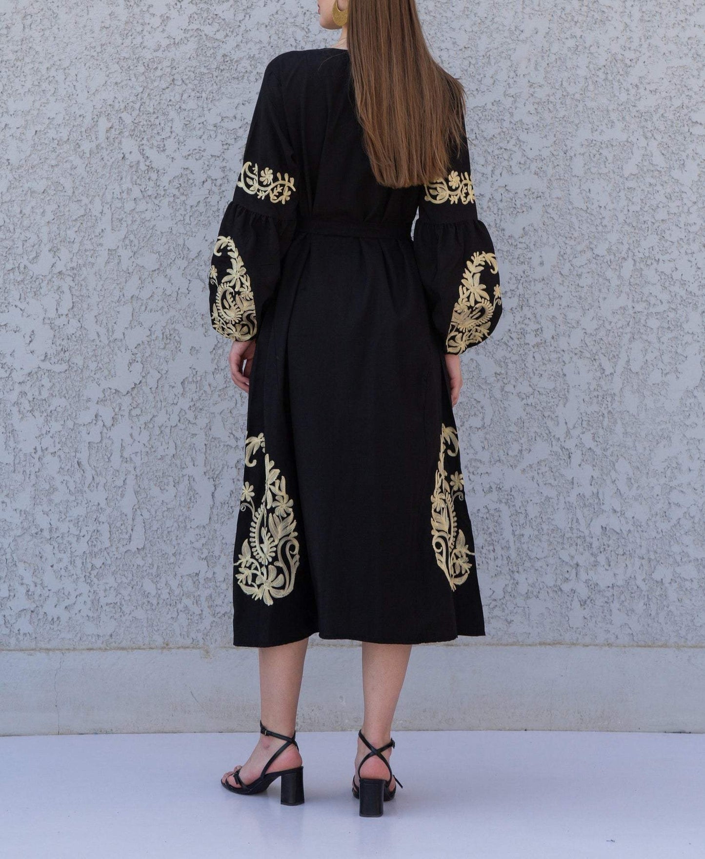 Vintage Notched Neck Long Sleeve Midi Dress