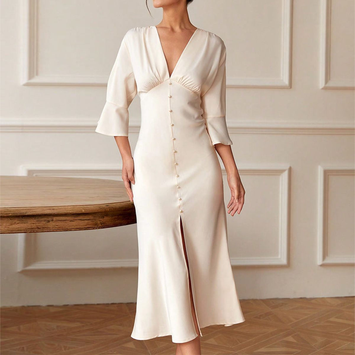 Vintage Plain V-Neck Long Sleeve Maxi Dress