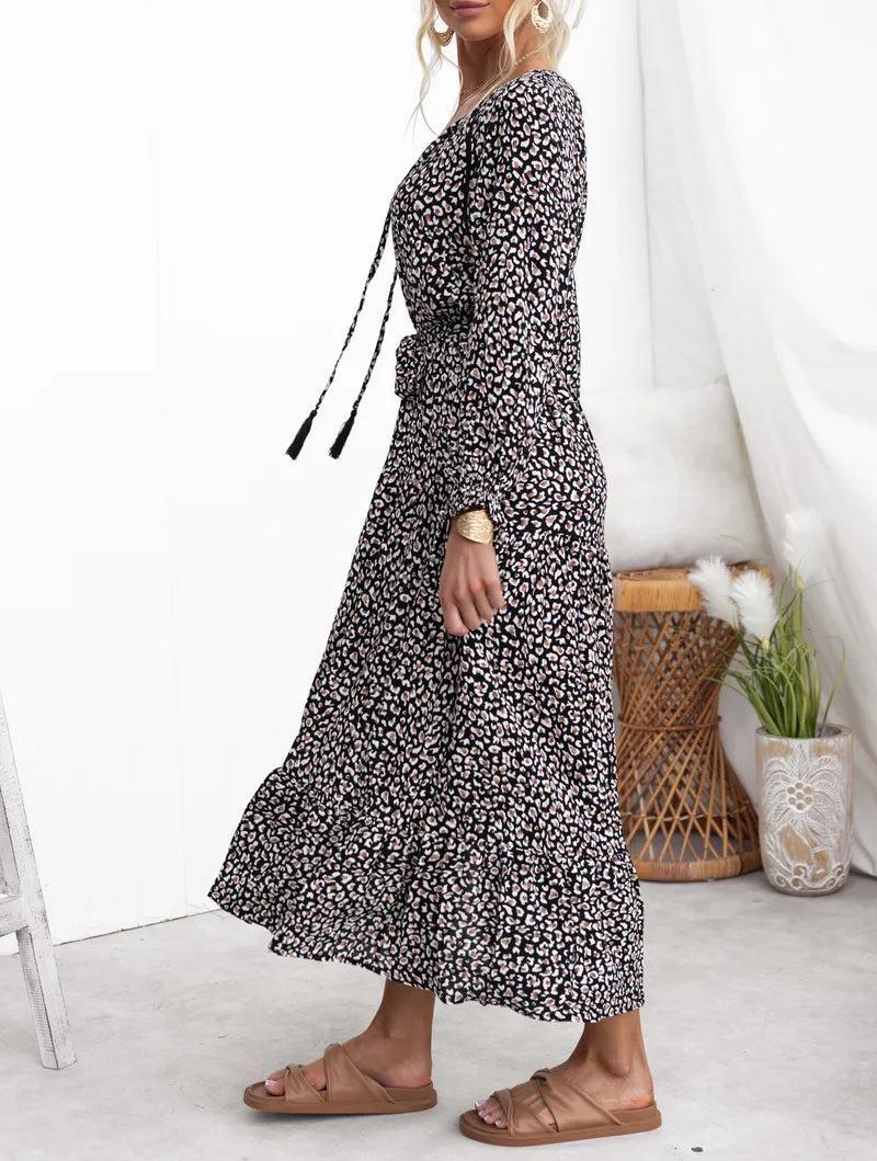 Chic V-Neck Long Sleeve Maxi Dress