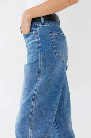 Solid Color Straight Casual Jeans