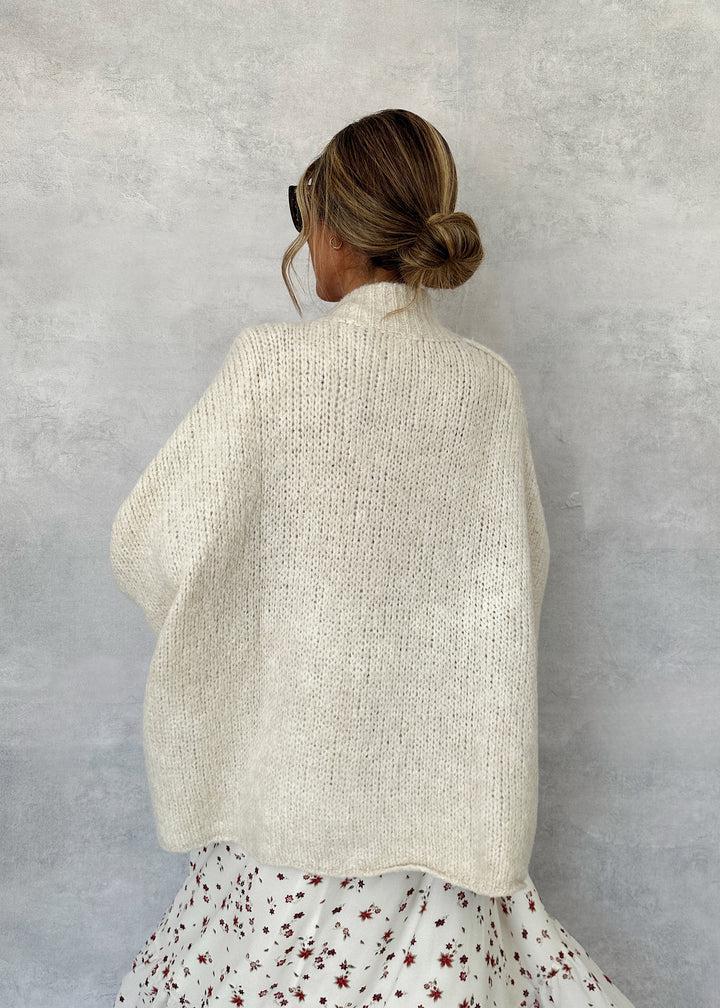 White Plain Collarless Long Sleeve Cardigan