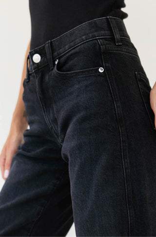 Solid Color Straight Casual Jeans