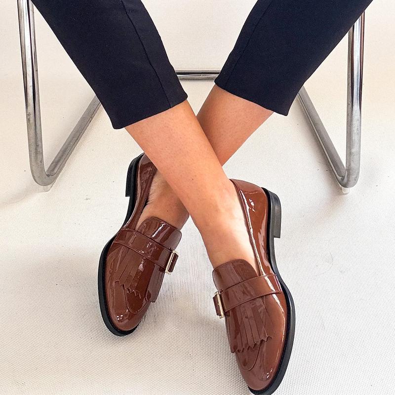 Fringed Flat Leather Slip-on Shoes