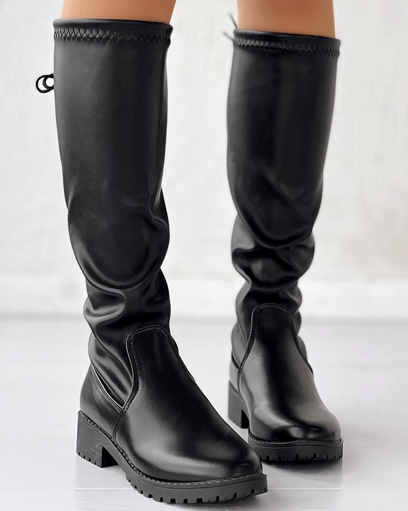 Stretch-Stiefel mit gerüschtem Muster, Schnürdetail auf der Rückseite und dickem Absatz 