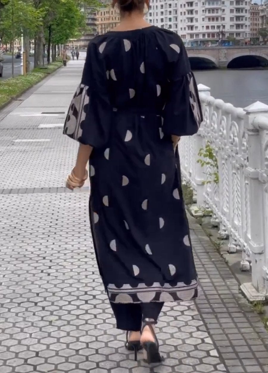 Popular V-Neck 3/4 Sleeve Maxi Dress