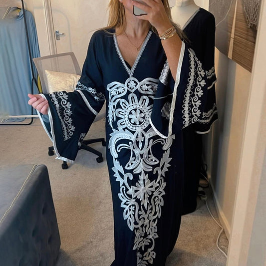 Unique Long Sleeve V-Neck Maxi Dress