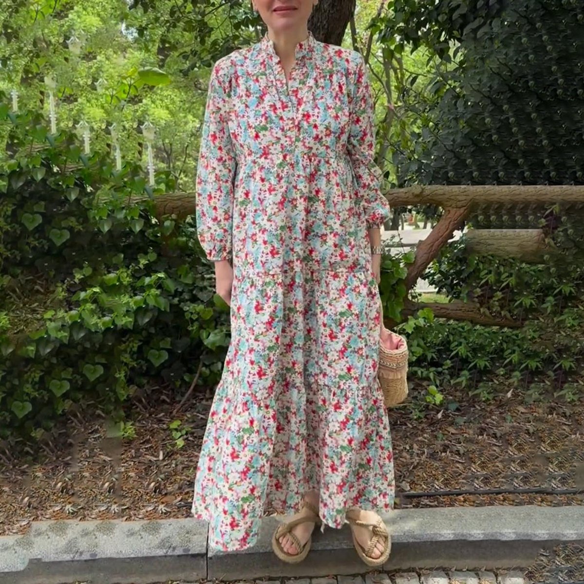 Unique V-Neck Floral Print Maxi Dress