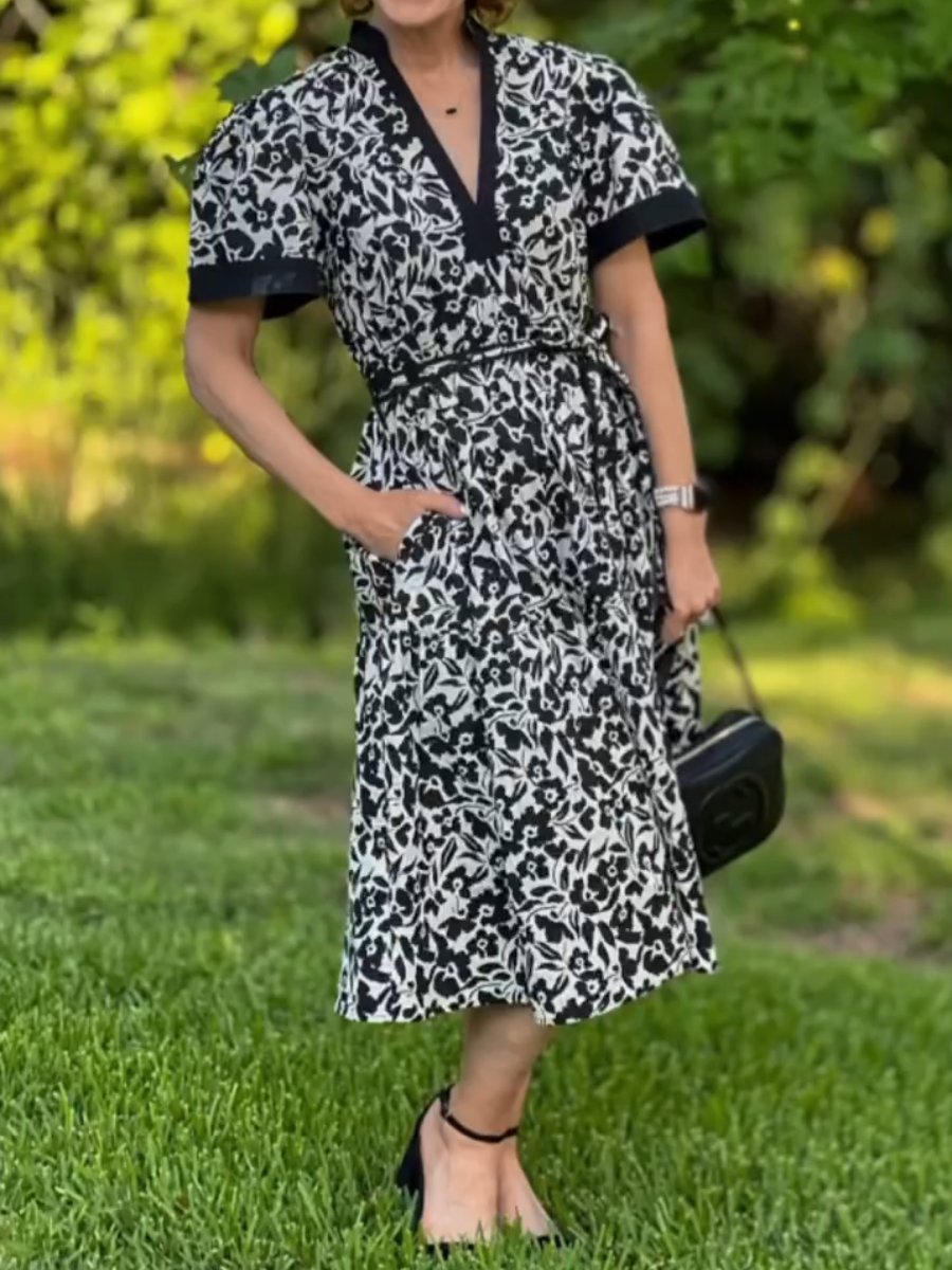 Black And White Short Sleeve Midi Dress